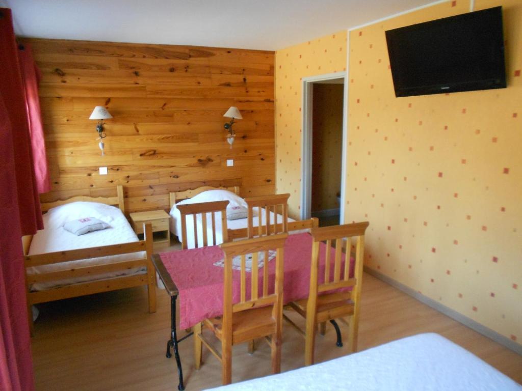 Hotel L'Oree Du Bois Xonrupt-Longemer Ruang foto
